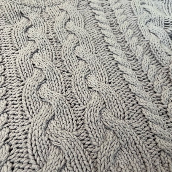 Garage Cable Knit Cropped Sweater - Picture 4 of 5